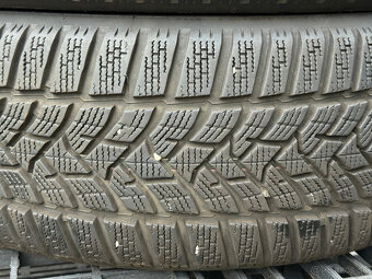 PREDÁM 4 kusy zimné pneumatiky DUNLOP 205/55 R17 95V - 7