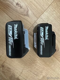 Makita dtw 300 - 7