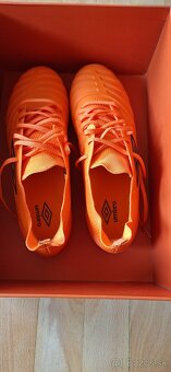 Kopacky umbro ux accuro III pro fg - 7