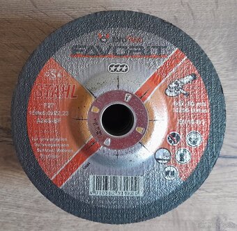 ZVÁRACIE ELEKTRÓDY 4,5 kg - NOVÉ - 7