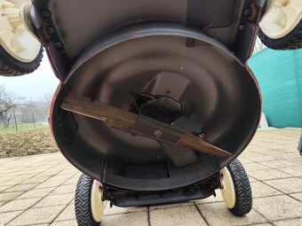 Kosačka Husqvarna,TORO - 7