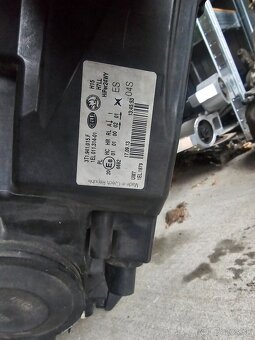 Superb II 2 kapota,naraznik xenon lavy - 7