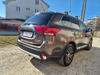 Mitsubishi Outlander 2.2D 4x4 2015 - 7