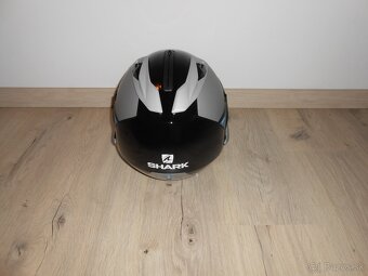 Predam krasnu novu moto prilbu znacky SHARK EVO GT SEAN - 7
