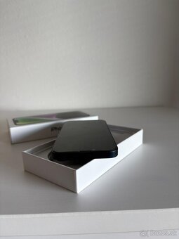 iPhone 14 - baterka 87% - 7