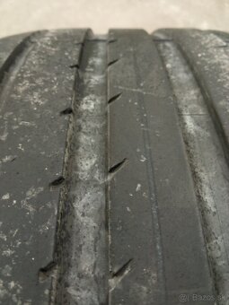 245/40 R18 letné - 7