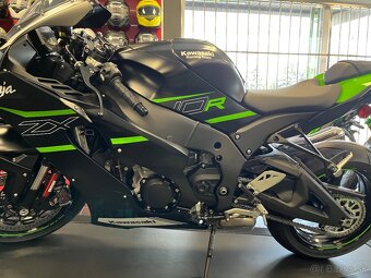 Kawasaki zx10r - 7