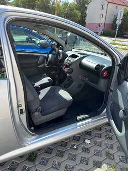 Peugeot 107 1l benzín 50kw predám/prenájmem - 7
