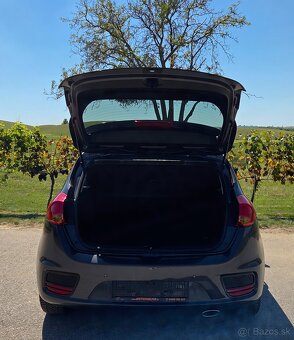 Kia Ceed 1.6 CRDi 81KW/110 koní R.V.09/2015 - 7