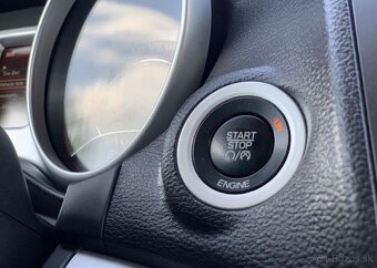 Fiat Freemont 2.0MJT AUTOMAT 4x4 7MÍST KŮŽE nafta automat - 7