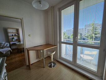 RESERVED - Prenájom bytu 2-izbový bez realitky - Astrova - 7