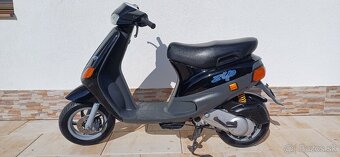 Piaggio Zip Fast Rider - 7