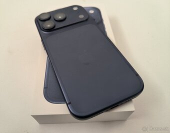 apple iphone 17 PRO MAX Blue / Batéria 100% - 7