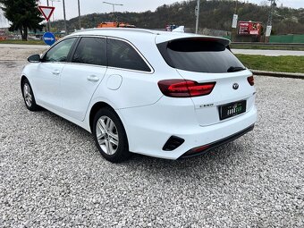 KIA Ceed SW 1.6crdi - 7