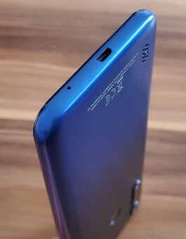 Motorola Moto G8 Power Lite - TOP stav - 7