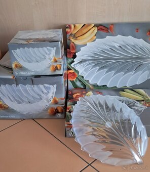 Sada sklenených servírovacích mís Palm Leaf od Walter Glas - 7