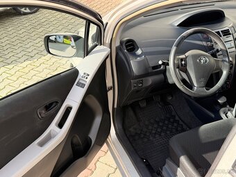 Toyota Yaris 1,33 - 7
