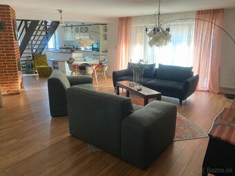 DOM S MOŽNOSŤOU POLYFUNKČNÉHO VYUŽITIA - 7
