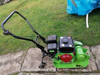 Vibračná doska - 7