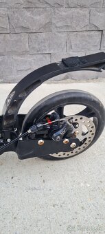 Kolobezka Nils Extreme - 7