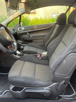 Peugeot 307cc - 7