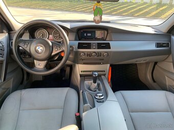Predám BMW e61 530D ,manual - 7