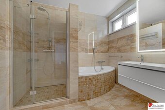 REB.sk,Prenájom moderný 4 izb.dom v blízkosti lesa,125 m2, K - 7