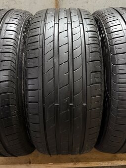 Letné pneumatiky 245/45/19 Nexen NFera SU1 - 7