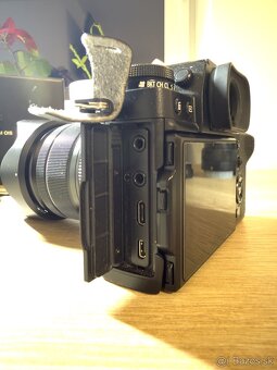 Fujifilm X-T3 + veľa príslušenstva - 7