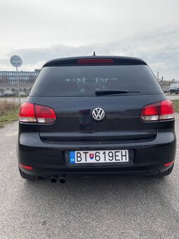 Volkswagen Golf 6, 2.0 TDi - 7