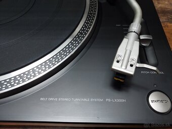 SONY PS-LX300H - 7