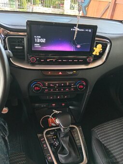 Kia Ceed sw - 7