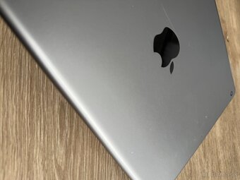Apple iPad 6. generácia (9.7") 128 GB Space Gray - 7