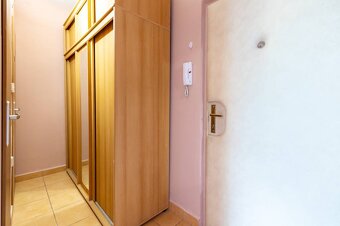 NA PREDAJ tichý do parku orientovaný 1.izb byt oproti Novej - 7