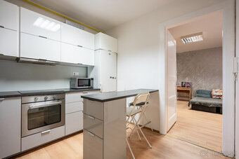 EXKLUZÍVNE Predaj 4 izbový nebytový priestor, Bratislava - 7