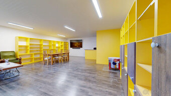 Multifunkčný, bezbariérový priestor v tichej pasáži v centre - 7