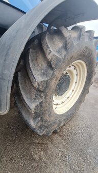 Predám traktor New Holland T7.250 - 7