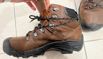 Turistické topánky KEEN PYRENEES kožené 42,5 (27,5cm) - 7
