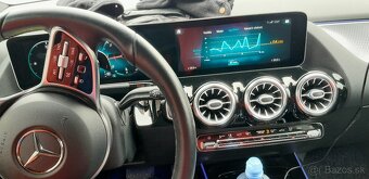 Mercedes GLA 200 d AT - 7