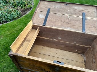 Stará drevená truhlica - 7