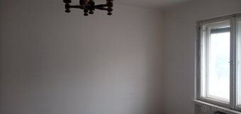 Vymením 3 izbový byt Ilava Štefánikova za menší+doplatok - 7