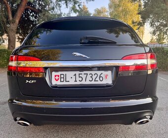 Jaguar XF 3.0D Premium Luxury 177kw 2013 (full výbava) - 7