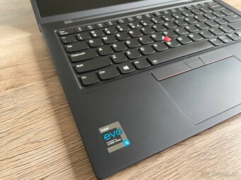 Lenovo TPad X1 Carbon 9th - luxusní LCD 3840x2400, 16GB RAM - 7