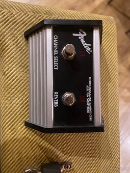 Fender Blues Deluxe Reissue Lampové gitarové kombo - 7