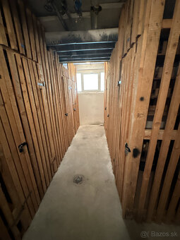 Predaj-3 izbový byt na posch. 4/7 o výmere 73,36 m2 (z toho - 7