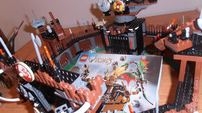 LEGO 7019 - Pevnosť Vikingov v boji s Fafnirským drakom - 7