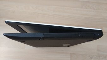 Predám notebook Asus X553M - 7