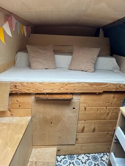 Obytná dodávka Iveco Daily - 7