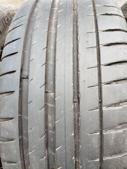 Michelin Pilot Sport4 225/40 r18 - 7