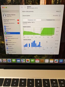 MacBook Air 15" M3 SK 2024 Hviezdny biely - 7